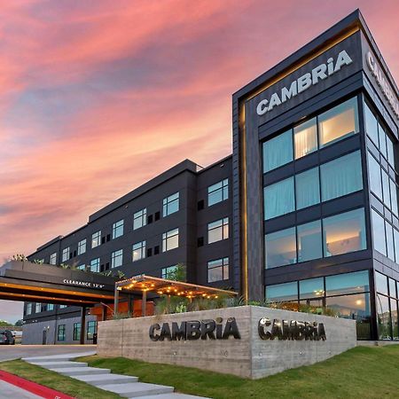 Cambria Hotel Austin Airport Экстерьер фото
