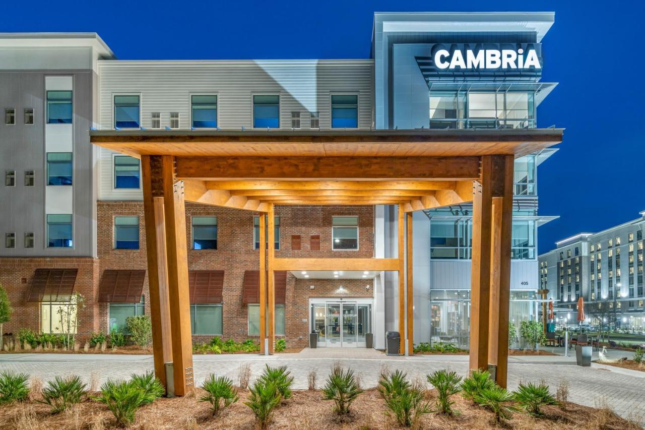 Cambria Hotel Austin Airport Экстерьер фото