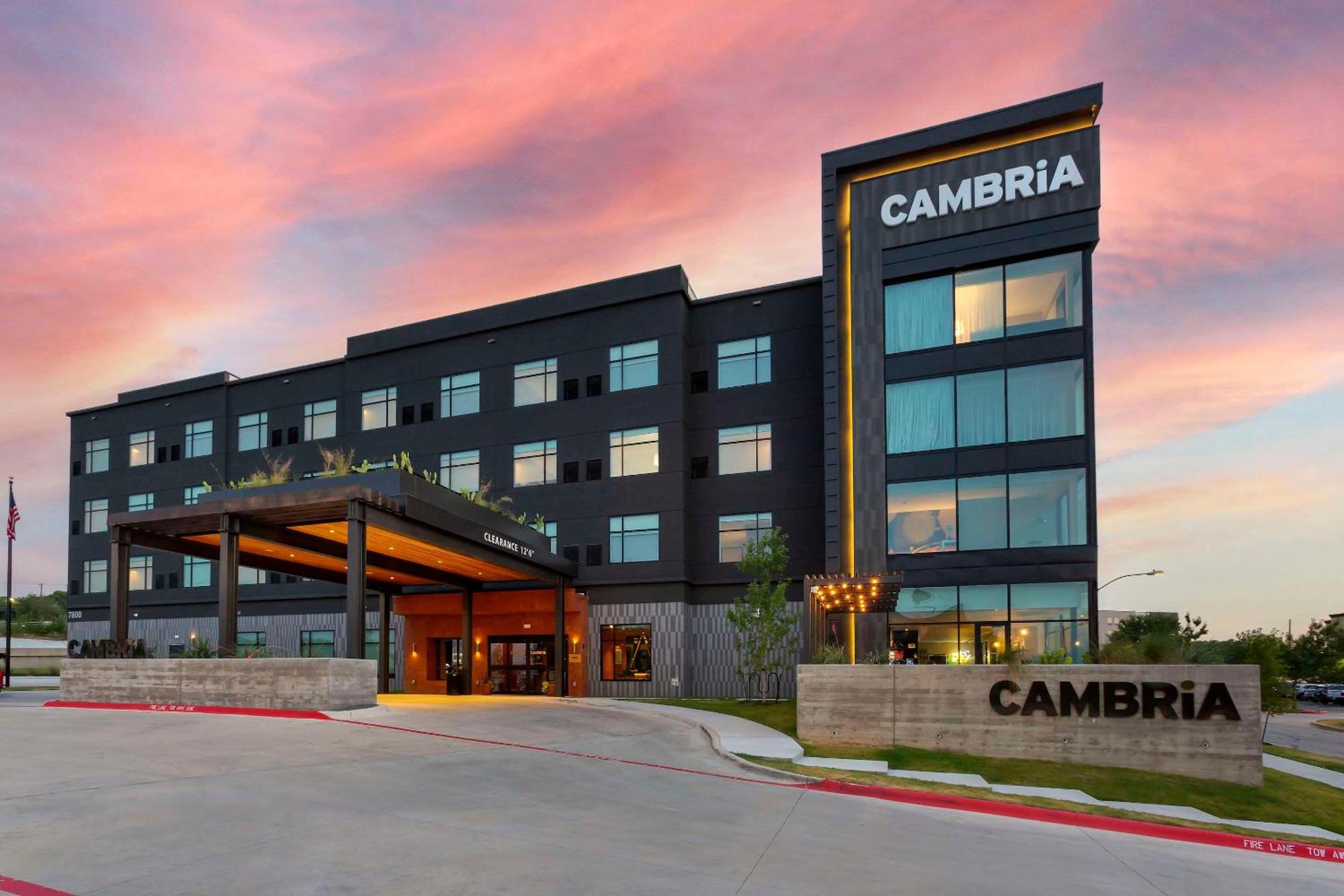 Cambria Hotel Austin Airport Экстерьер фото