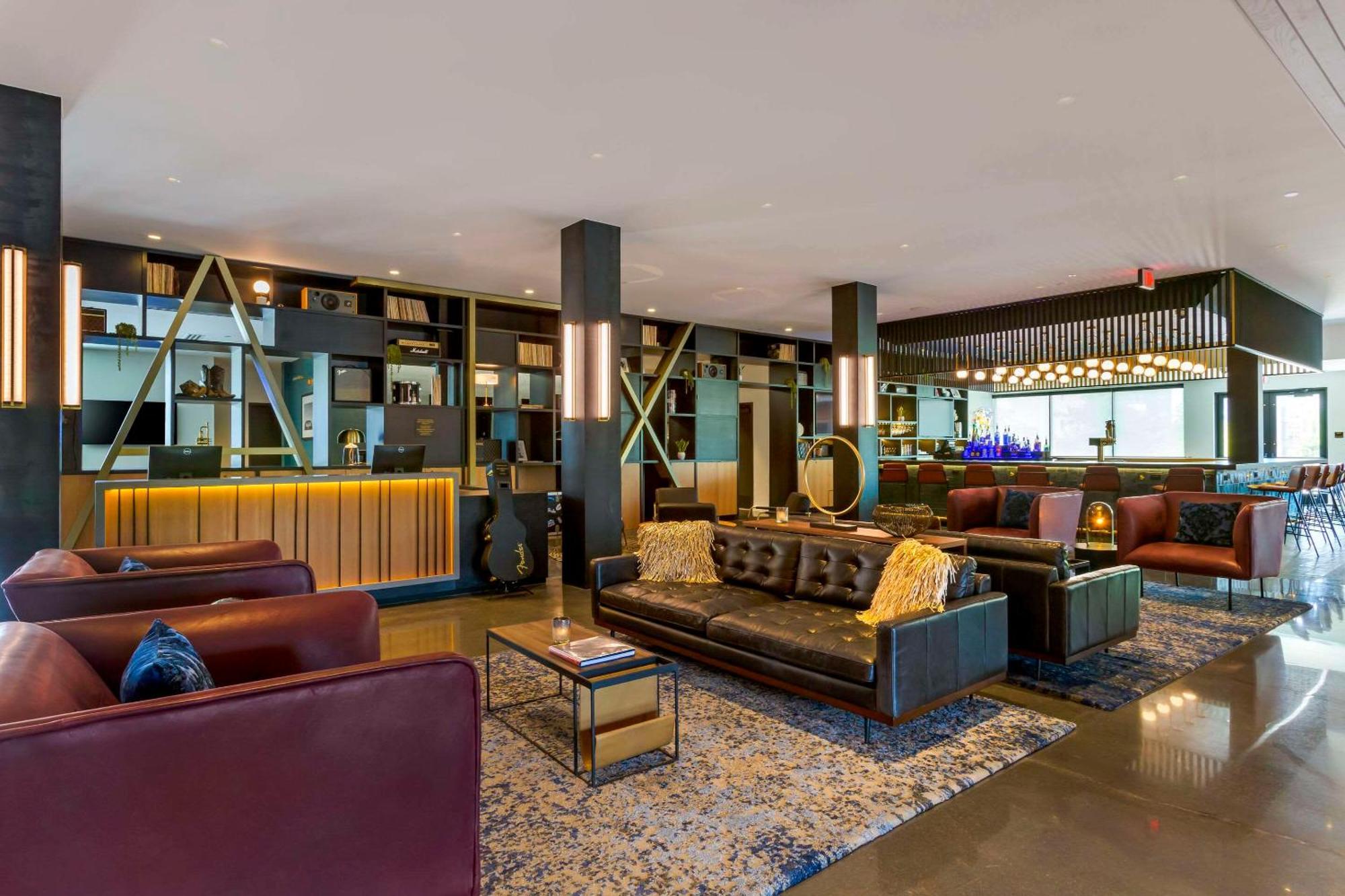 Cambria Hotel Austin Airport Экстерьер фото